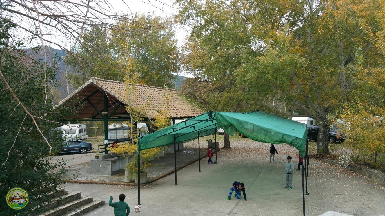 Instalaciones y espacio en Camping los Linares, Malaga