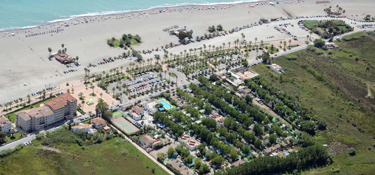 Camping Playa de Poniente