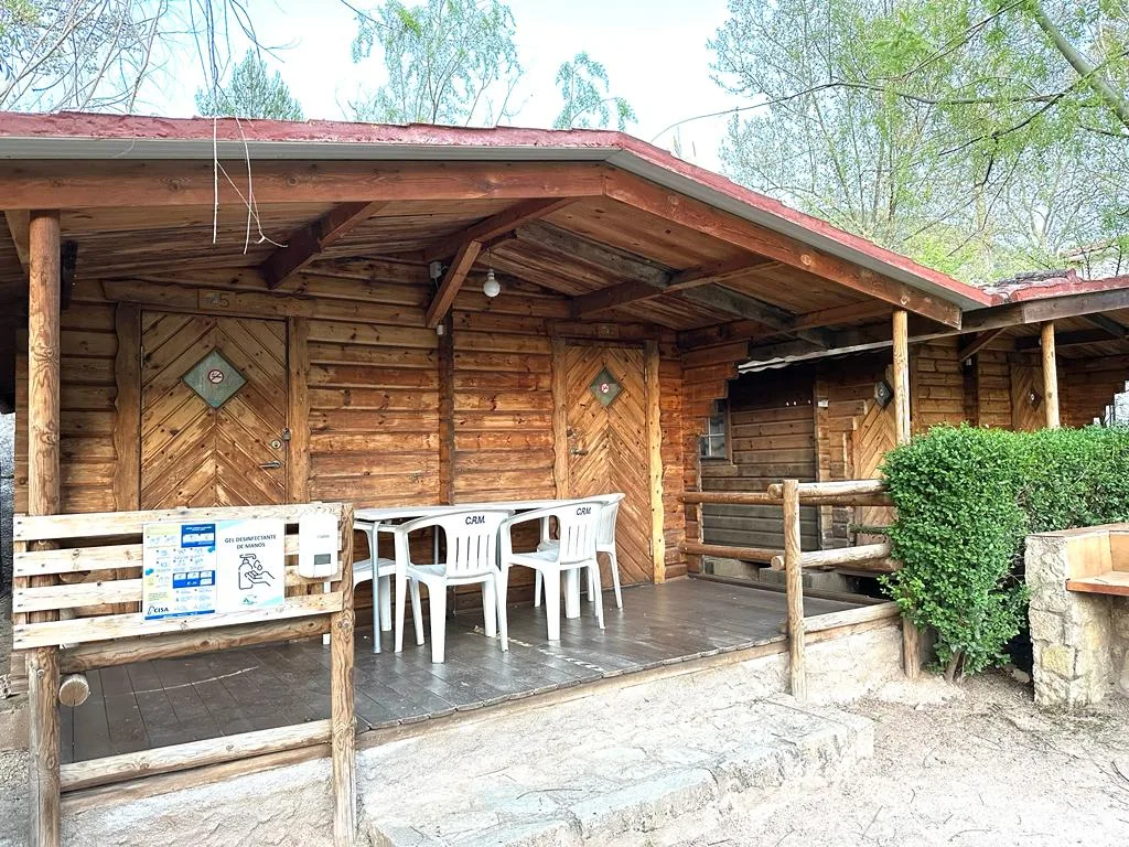 Instalaciones y espacio en Camping Río los Molinos, Siles