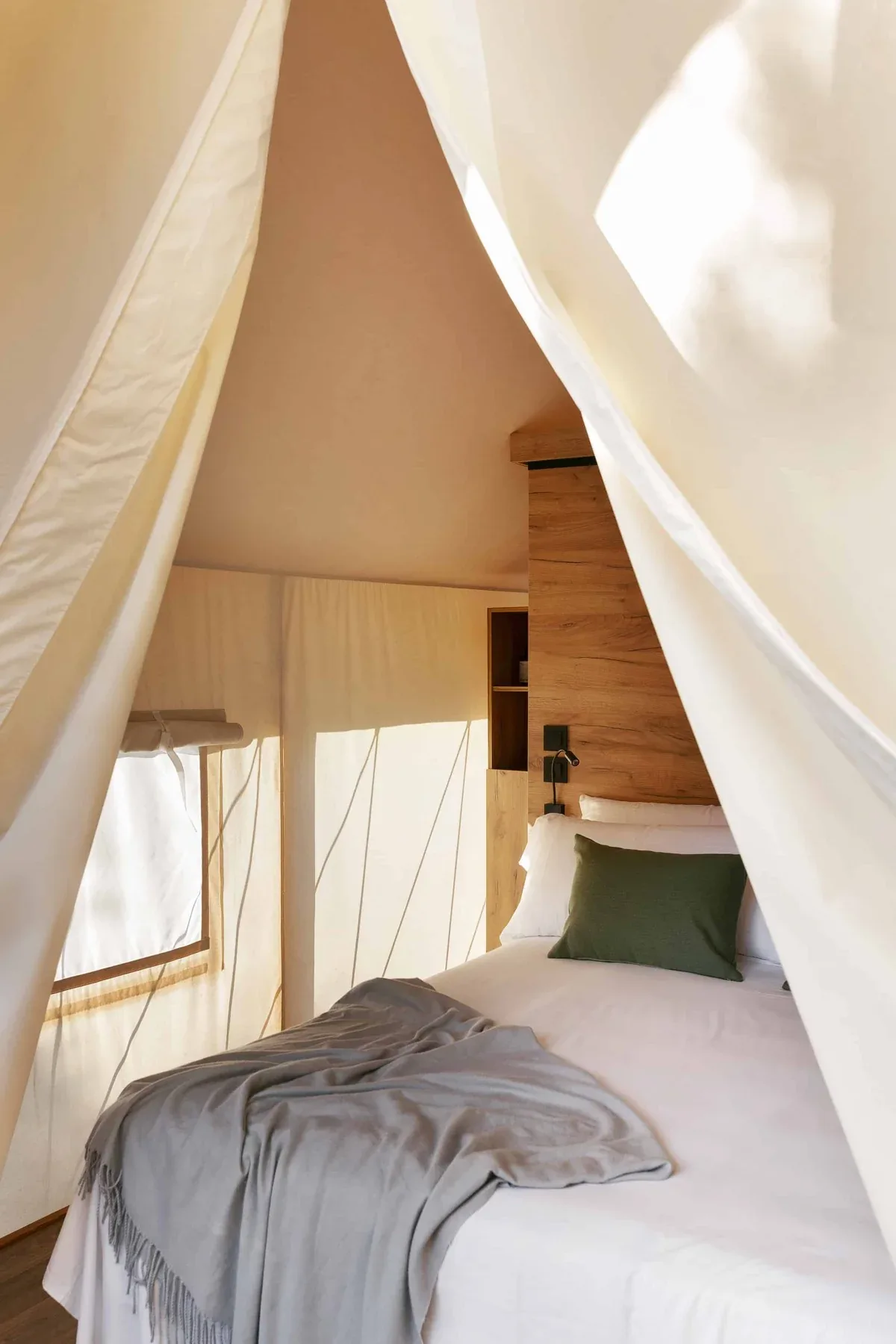 Instalaciones y espacio en Camping Wecamp Cabo de Gata, Almeria