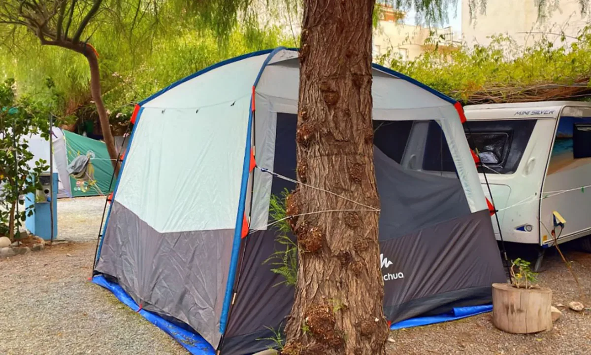 Instalaciones y espacio en Huerta Romero, Malaga